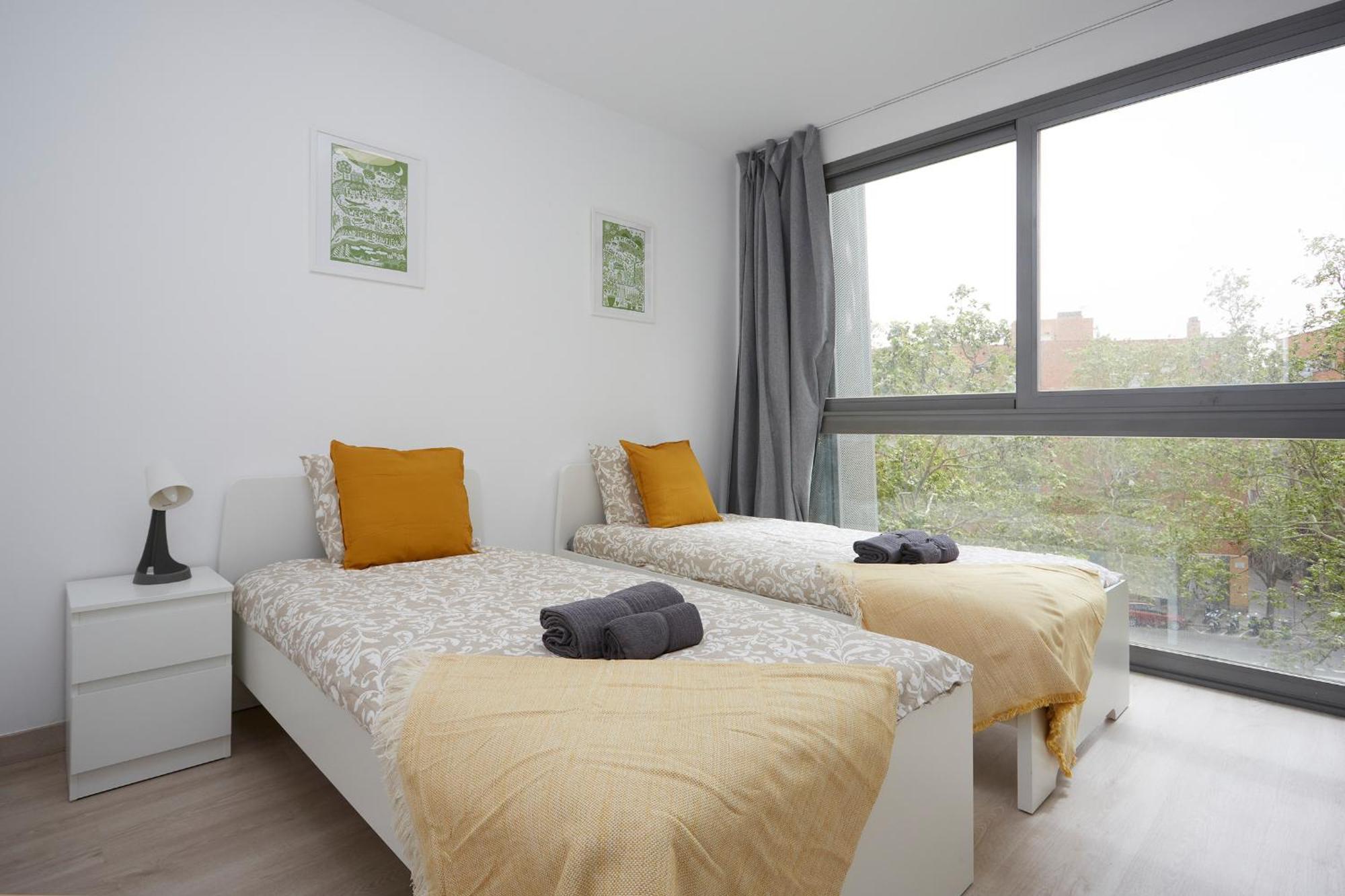 Three Bedroom Two Bathroom Apartment Close To Beach バルセロナ エクステリア 写真